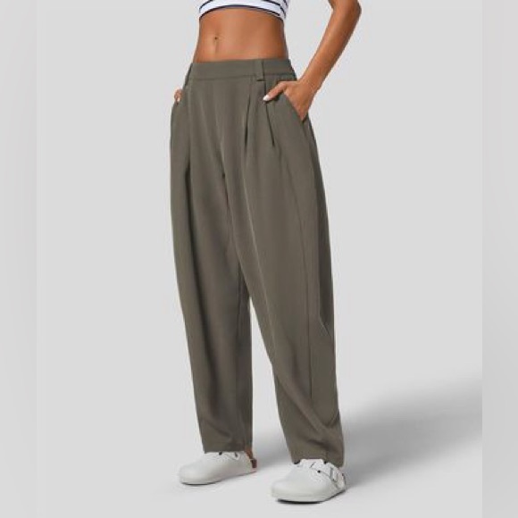 New Halara Work Pants for Sale - Picture 2 of 7